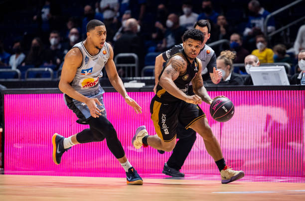 的快速反击 的快速反击