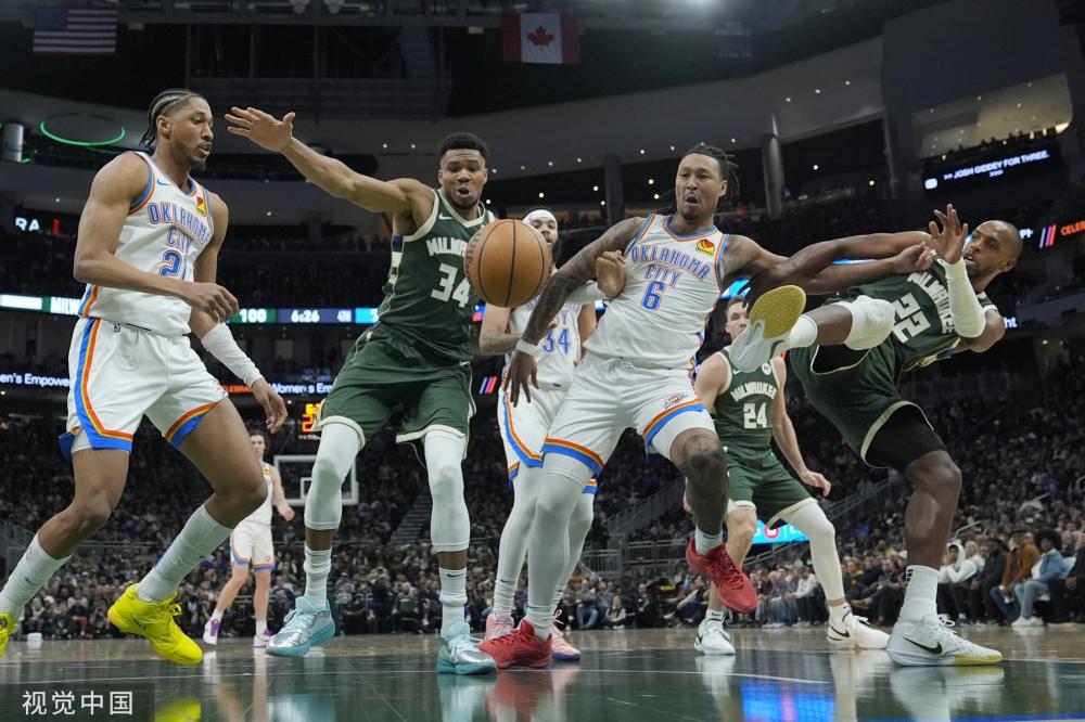 斯和AC米 斯和AC米